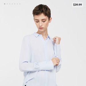 Light blue flowy blouse - Mango
